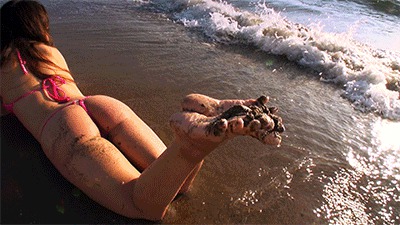 Cali Beach Girl Feet Voyeur